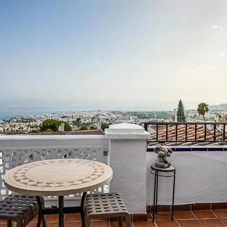 Mandarinos San Juan - Relaxation With A View Appartamento Nerja